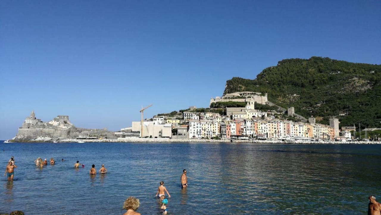 Ferienwohnung La Casa Con Vista Di Emma Vezzano Ligure Exterior foto